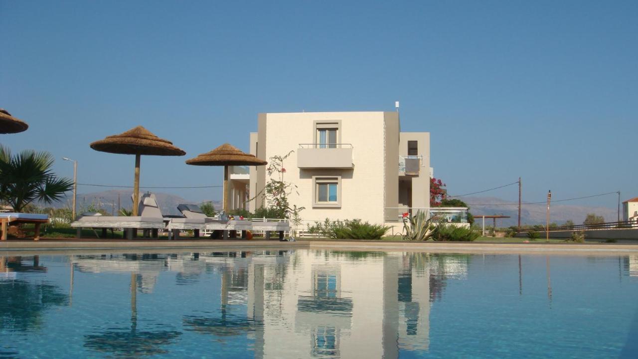 Double Bay Beach Hotel Elafonissos Buitenkant foto