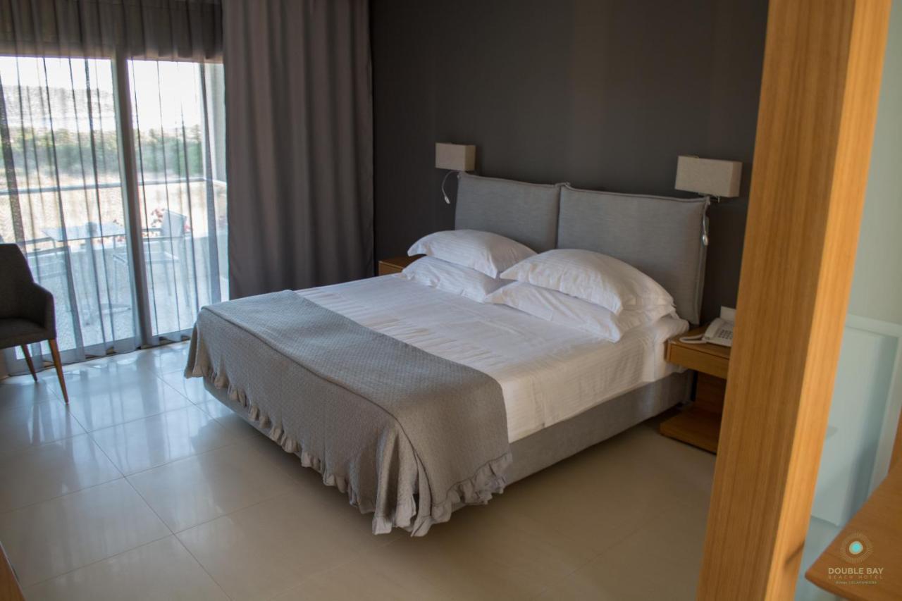 Double Bay Beach Hotel Elafonissos Buitenkant foto